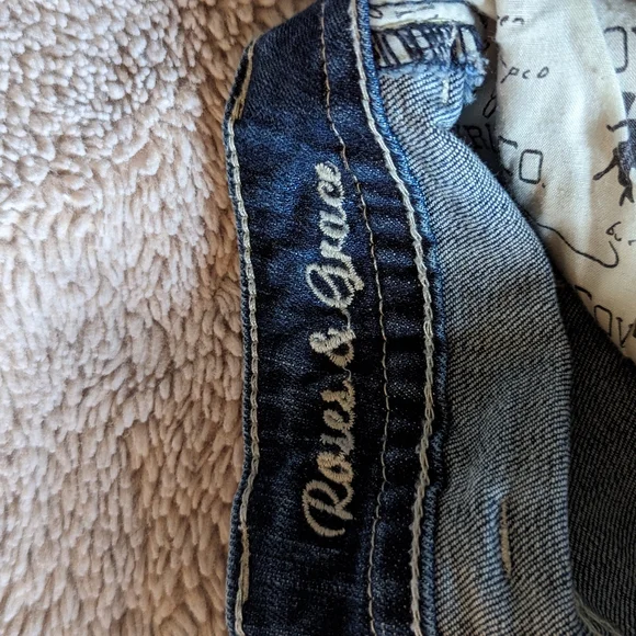 Cowgirl Tuff Co Women's Embroidered Bootcut Jeans - Picture 6 of 9